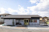 新築カフェの家のような外観